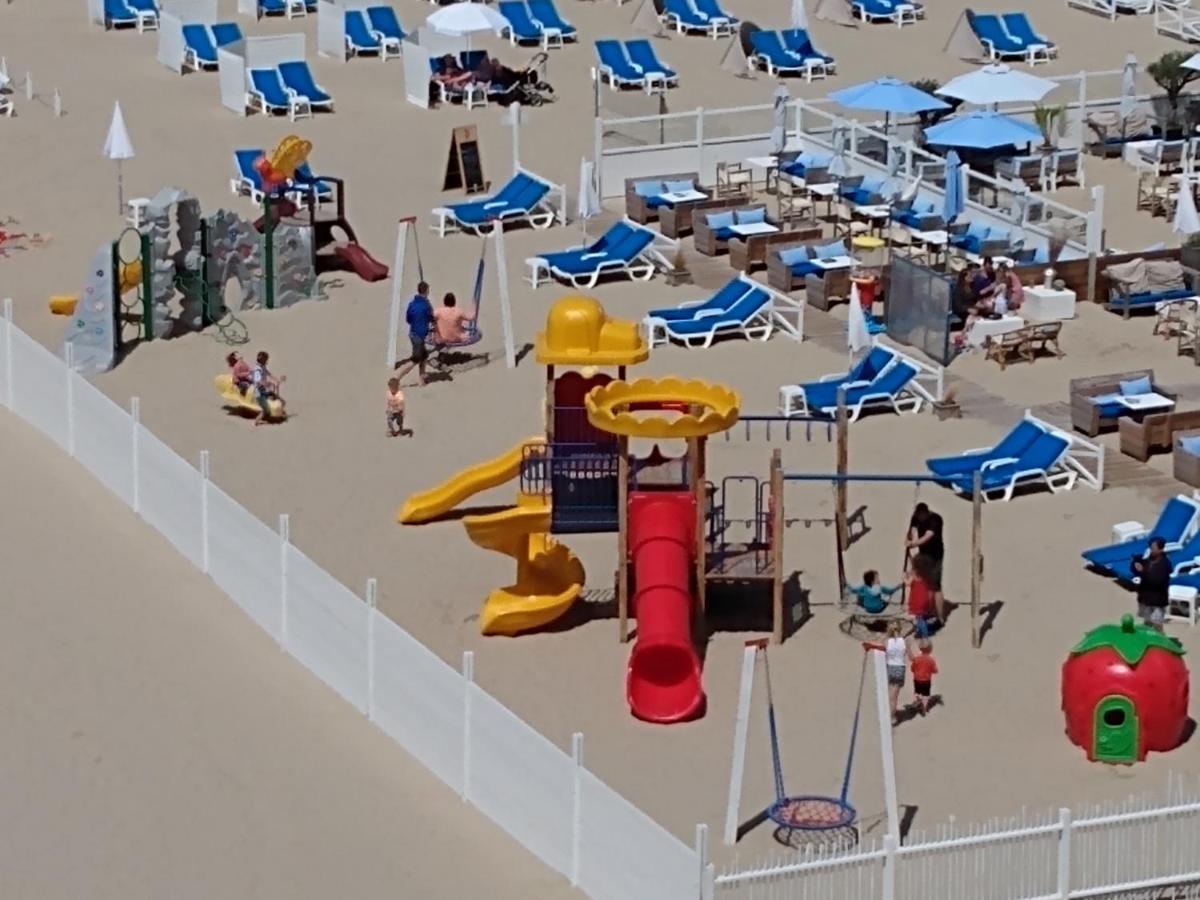 Beachview Pier Blankenberge Buitenkant foto